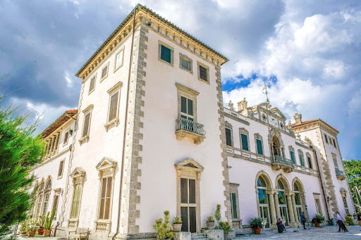 Let’s Take a Walk Through the Museum Of Vizcaya +1-866-869-5359