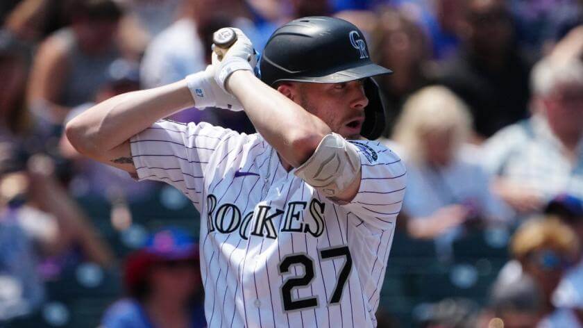 Trevor Story agrees to six-year contract with Boston Red Sox