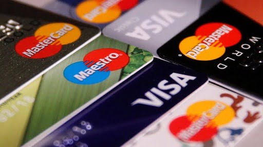 Know the eligibility and documents required to get a Debit Card